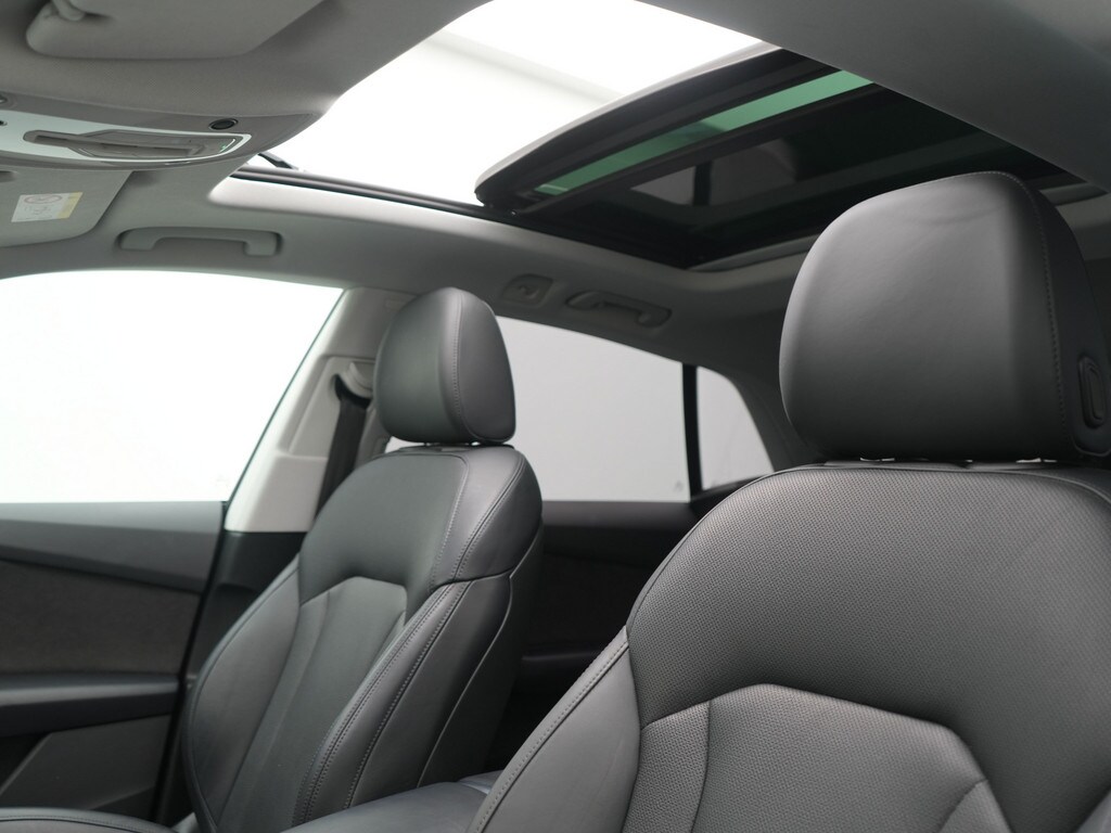 Image about Audi Q8 TFSI e 55 TFSI e quattro tiptronic