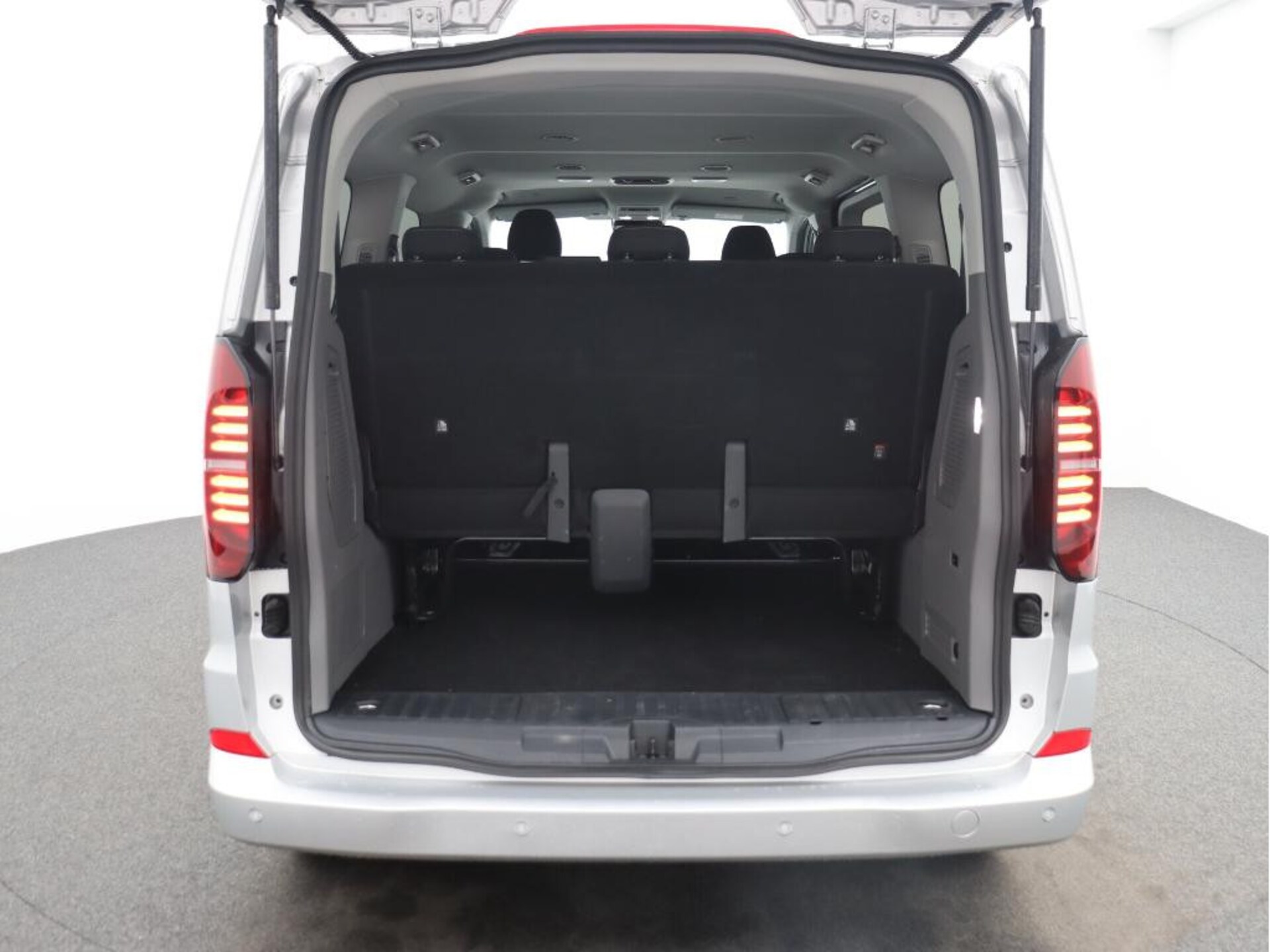 Volkswagen Caravelle Life