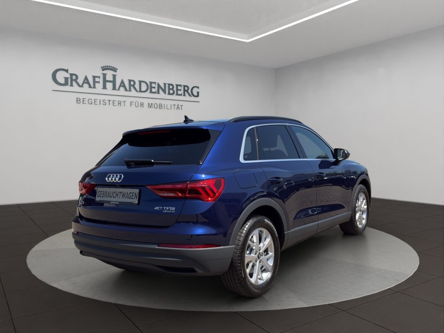 Bild über Audi Q3 40 TFSI quattro S tronic - für weitere Informationen kontaktieren Sie den Audi Partner