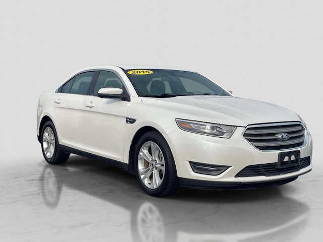 2015 Ford Taurus
