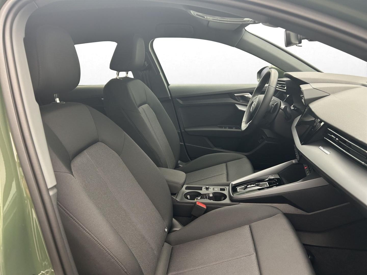 Bild über Audi A3 allstreet TDI S tronic - für weitere Informationen kontaktieren Sie den Audi Partner