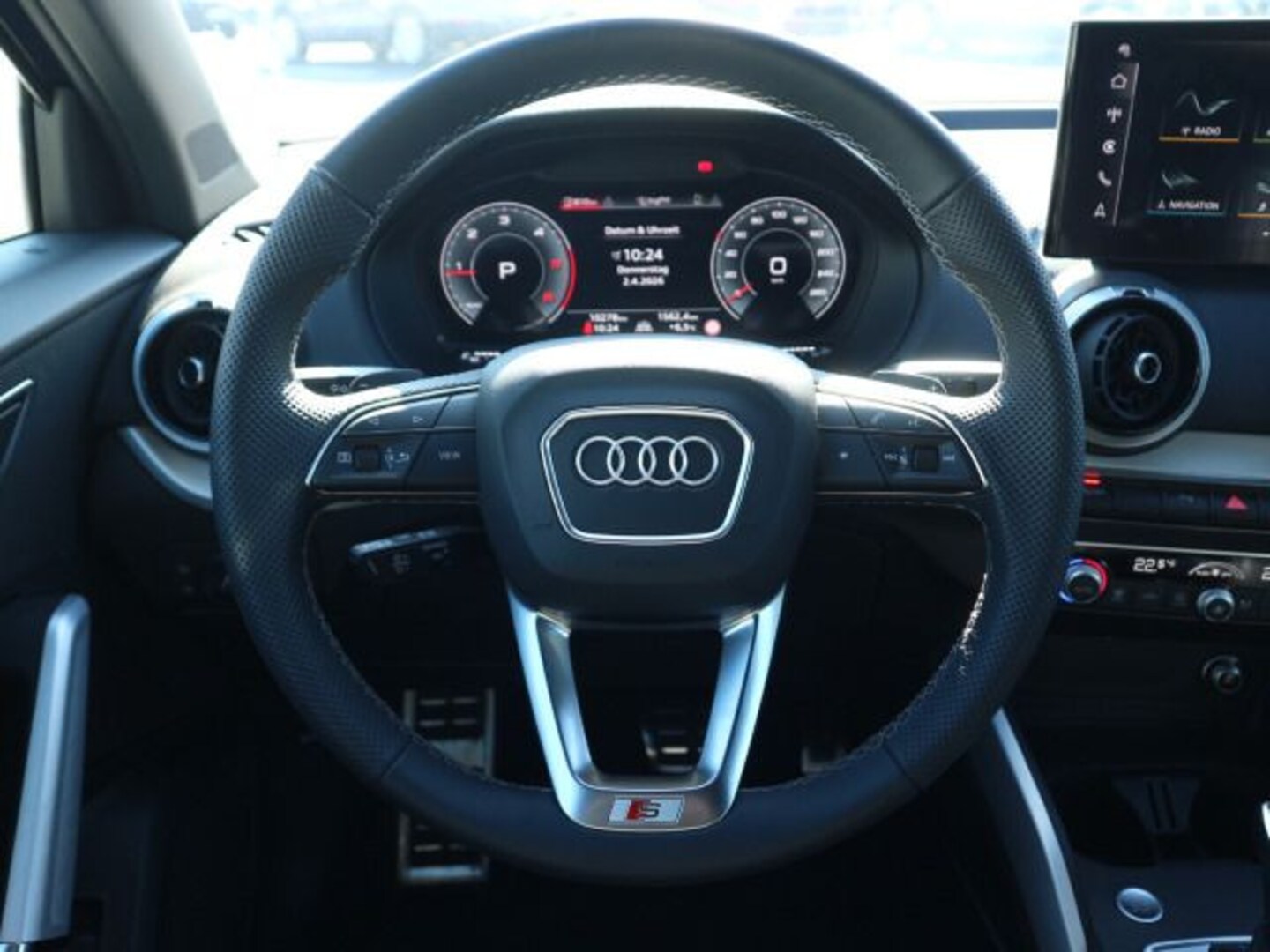 Bild über Audi Q2 S line 35 TDI S tronic - für weitere Informationen kontaktieren Sie den Audi Partner