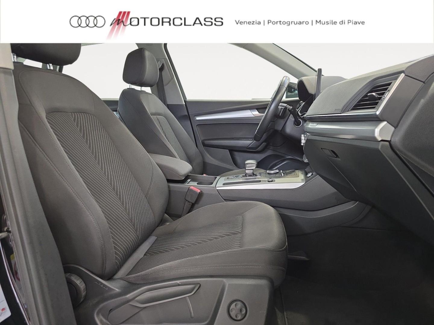 Image about Audi Q5 Business 40 TDI quattro 140 kW (190 PS) S tronic