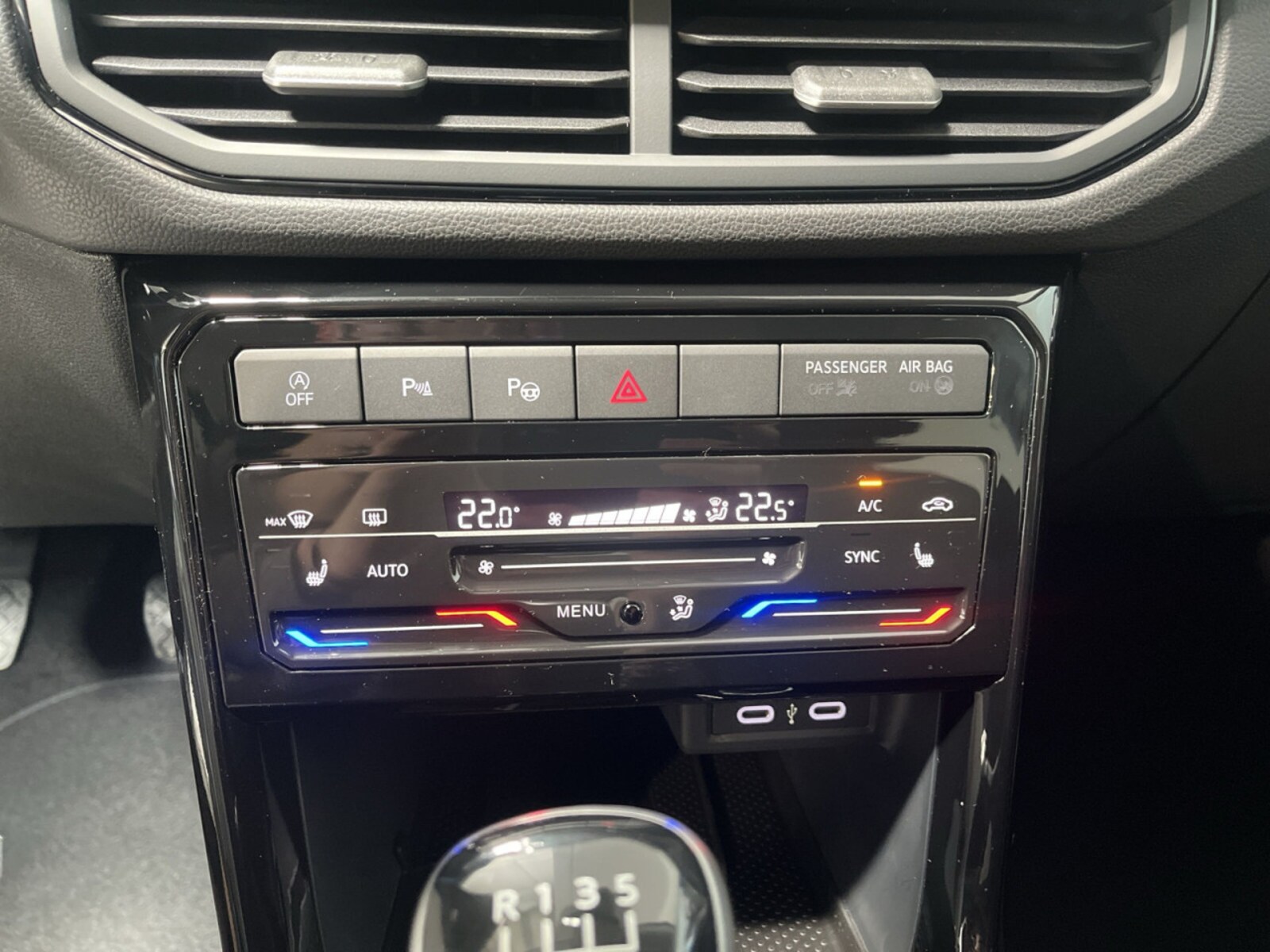 Volkswagen T-Cross – Bild 13
