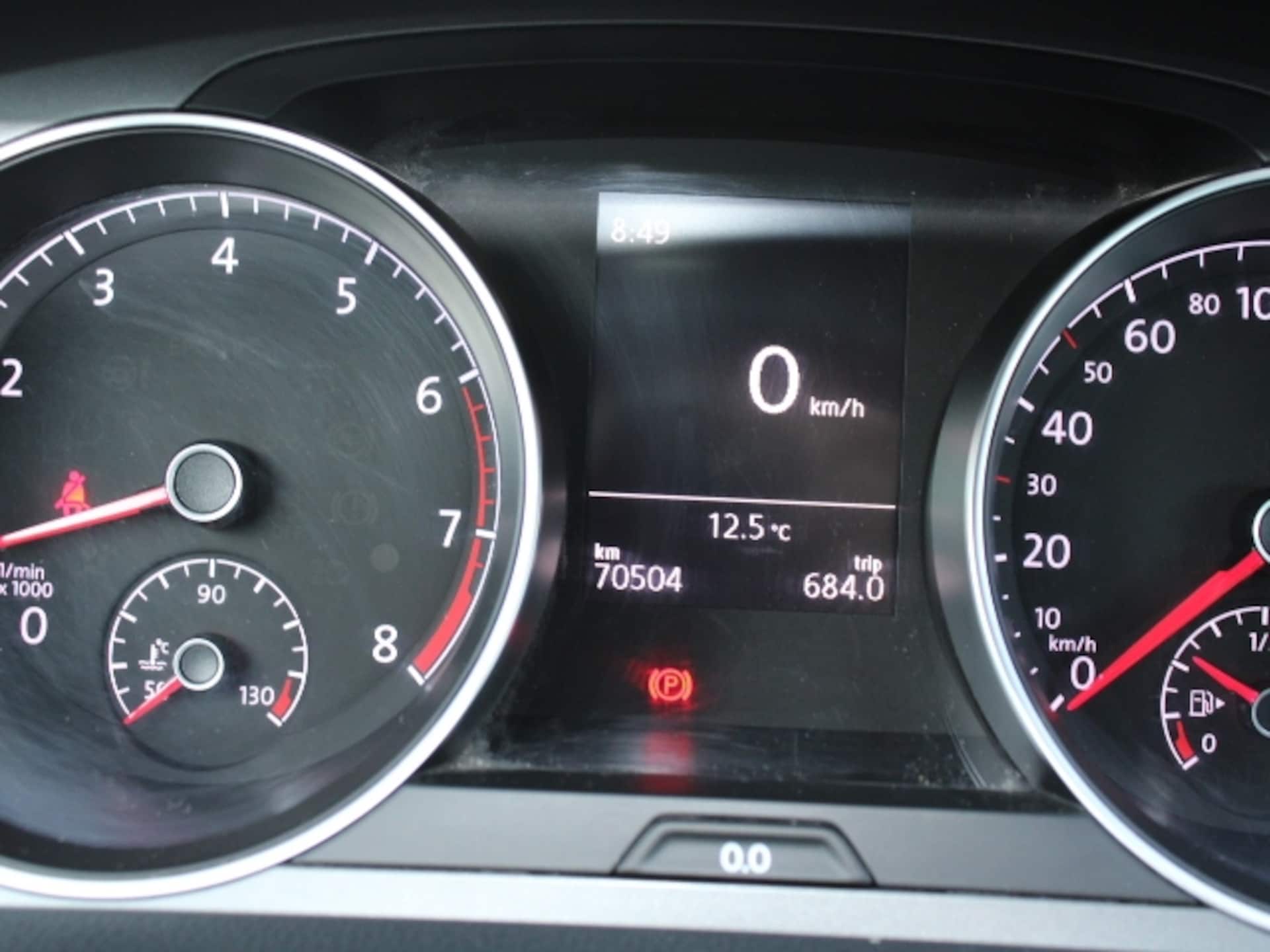 Volkswagen Golf LOUNGE