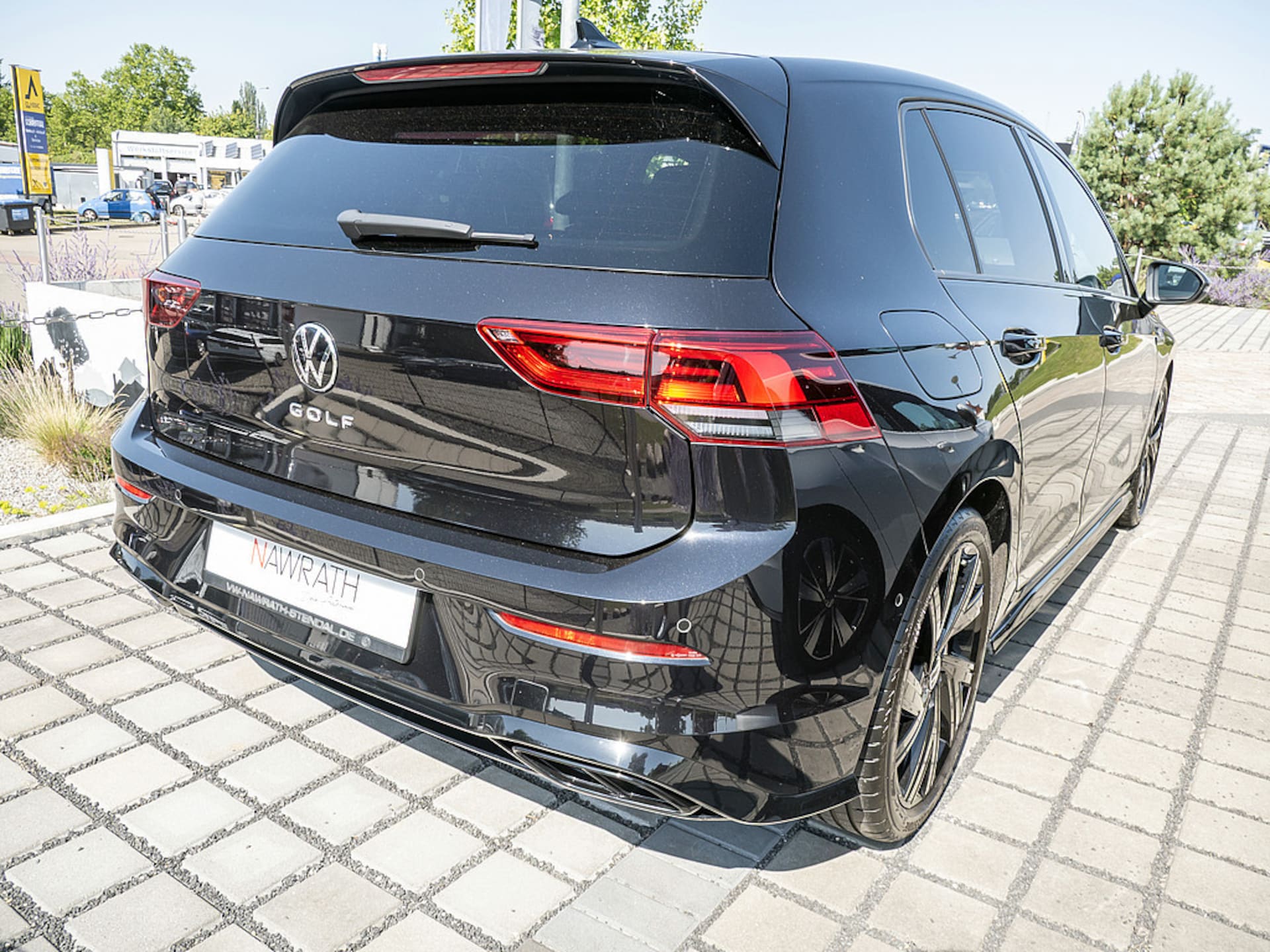 Volkswagen Golf R-Line