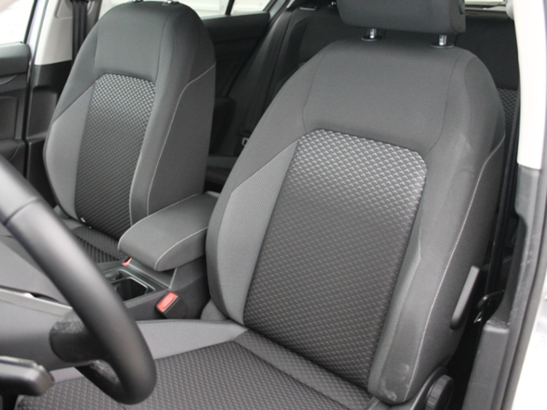 Volkswagen Golf Active