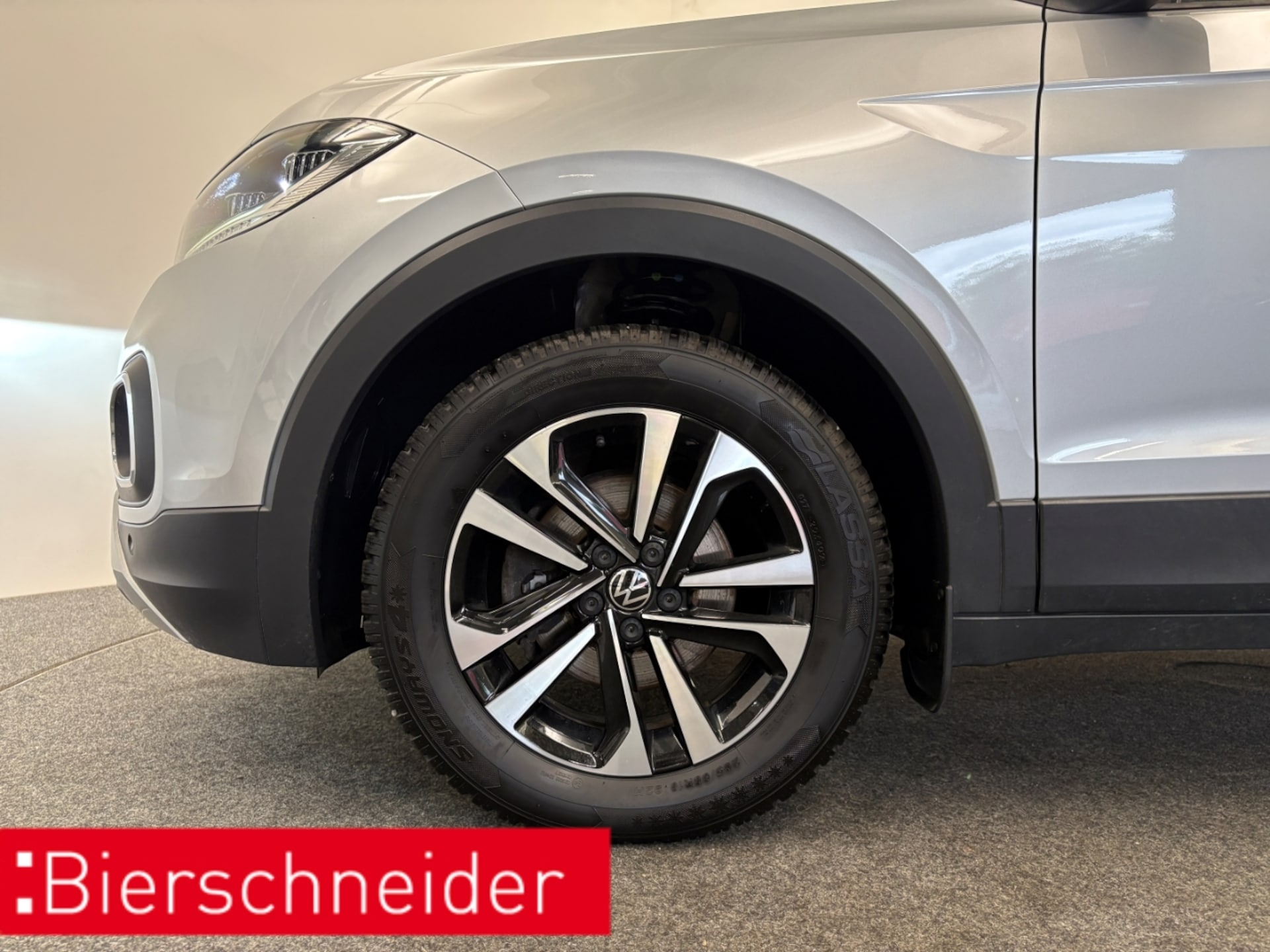 Volkswagen T-Cross United