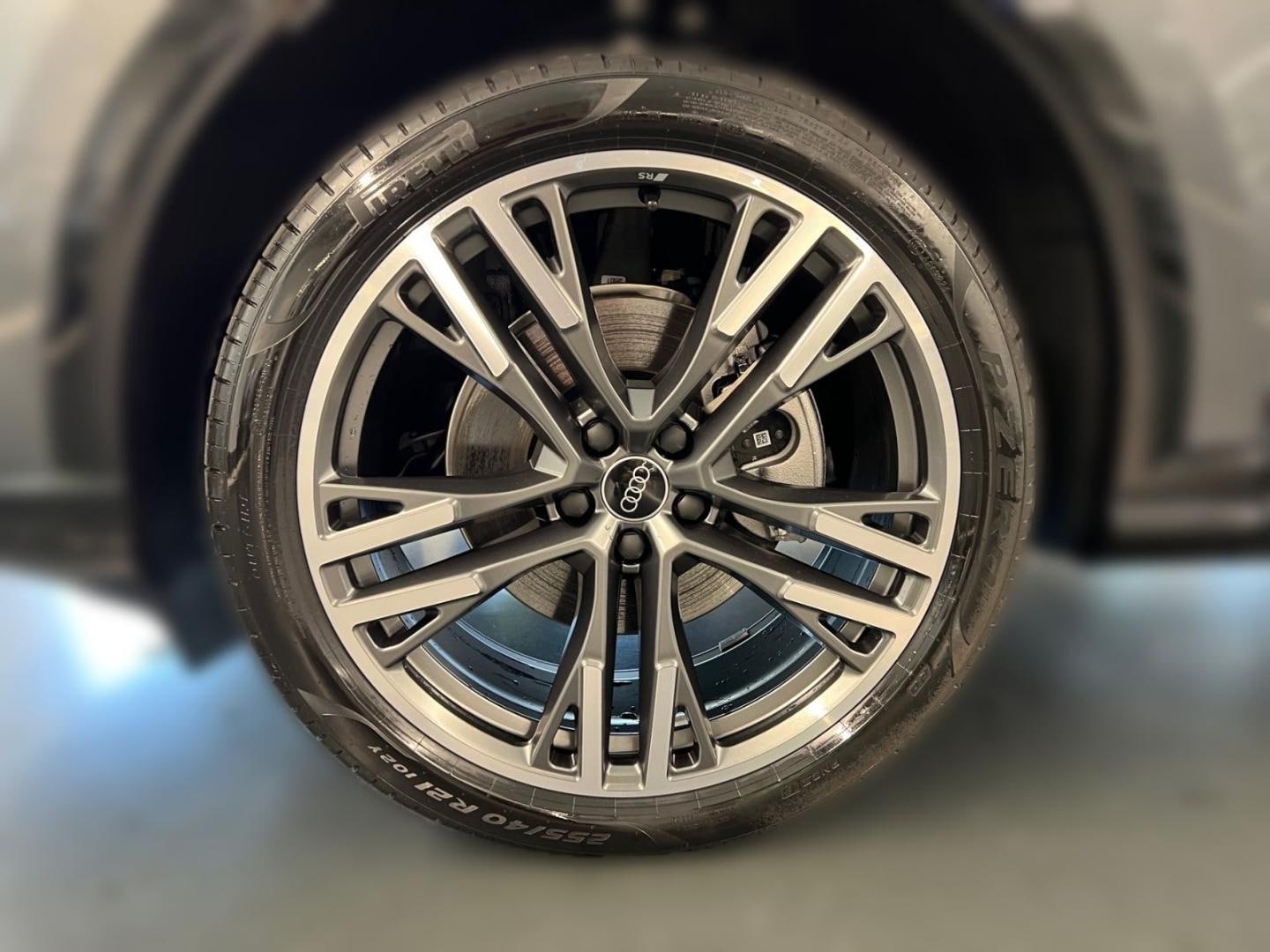Bild über Audi Q5 SUV TFSI 150 kW S tronic - für weitere Informationen kontaktieren Sie den Audi Partner