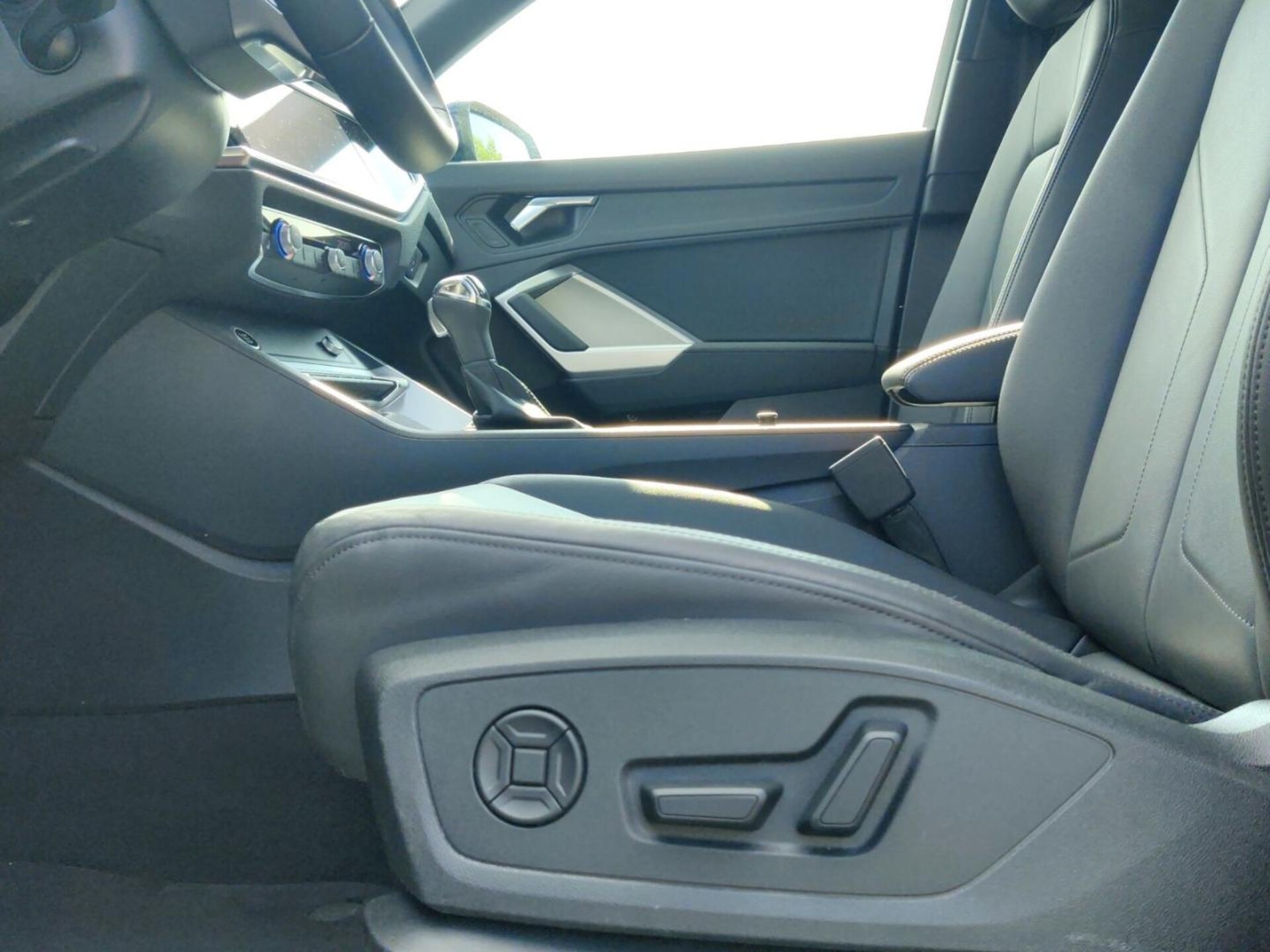 Audi Q3 SUV S line