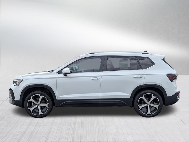 2025 Volkswagen Taos