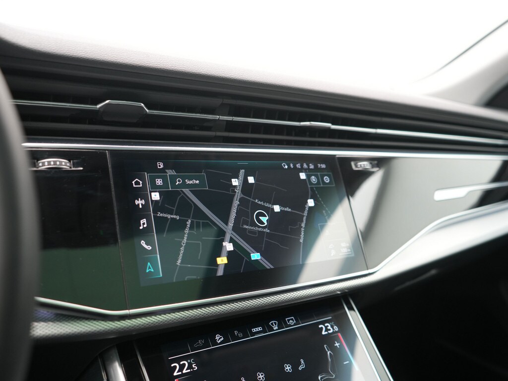 Image about Audi Q8 TFSI e 55 TFSI e quattro tiptronic