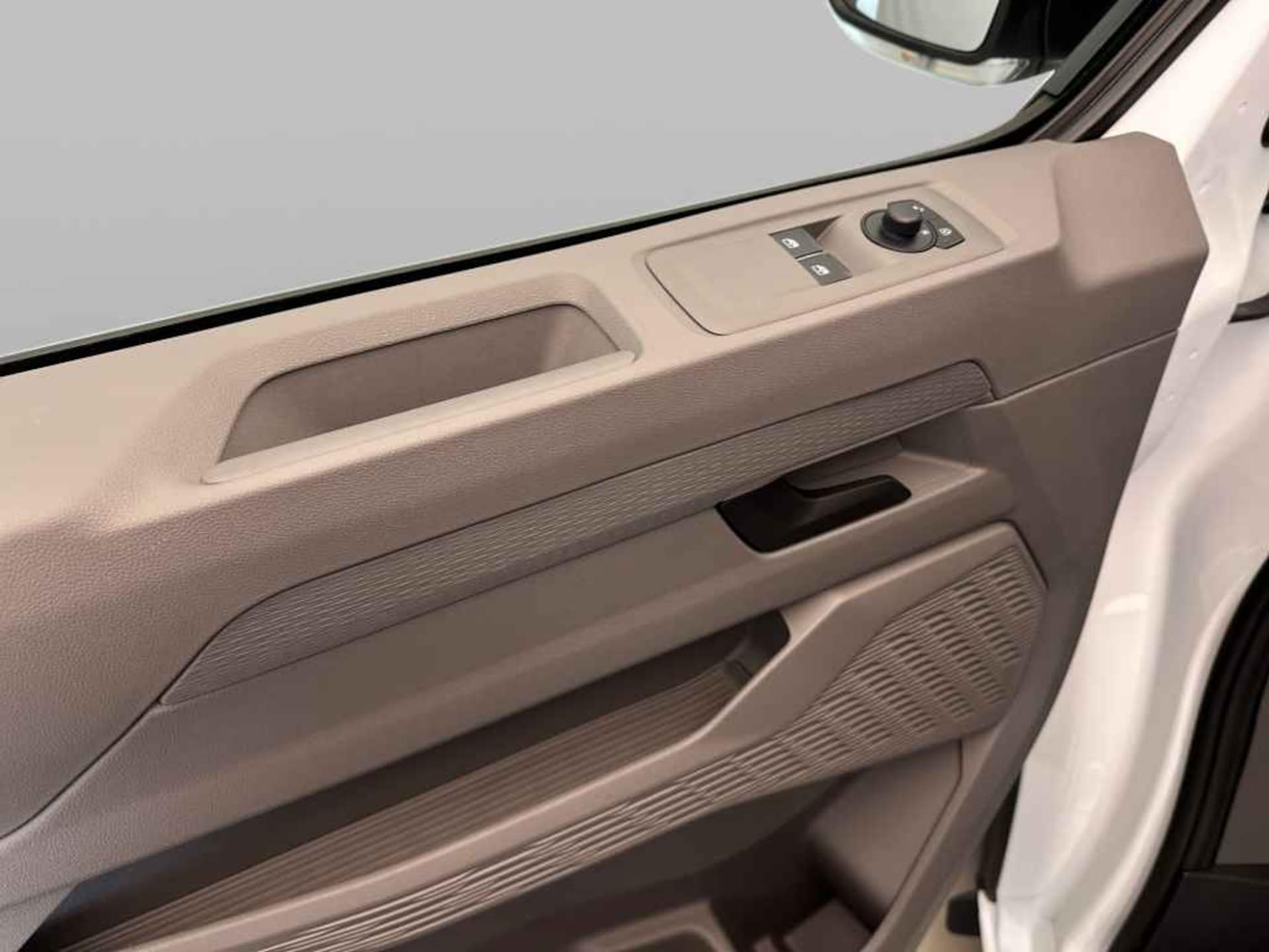Volkswagen e-Caravelle Langer Radstand
