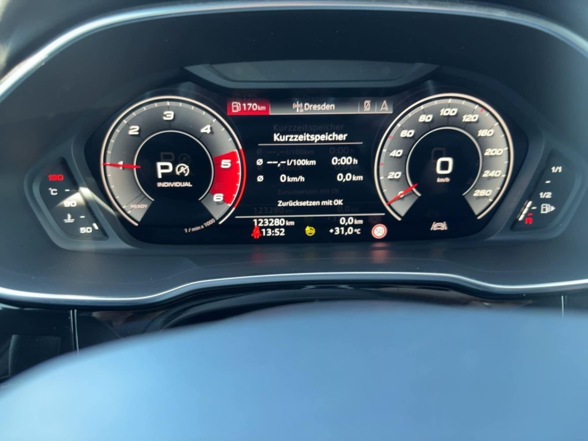 Audi Q3 Sportback S line
