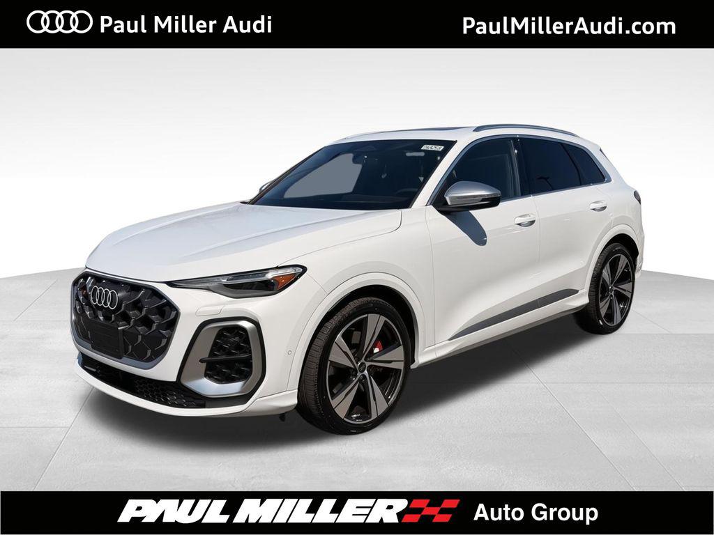 2026 Audi SQ5 Premium Plus quattro's photo