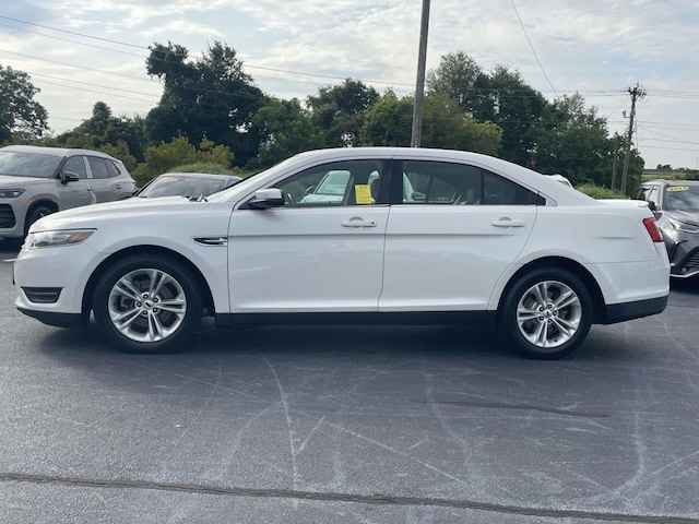 2015 Ford Taurus