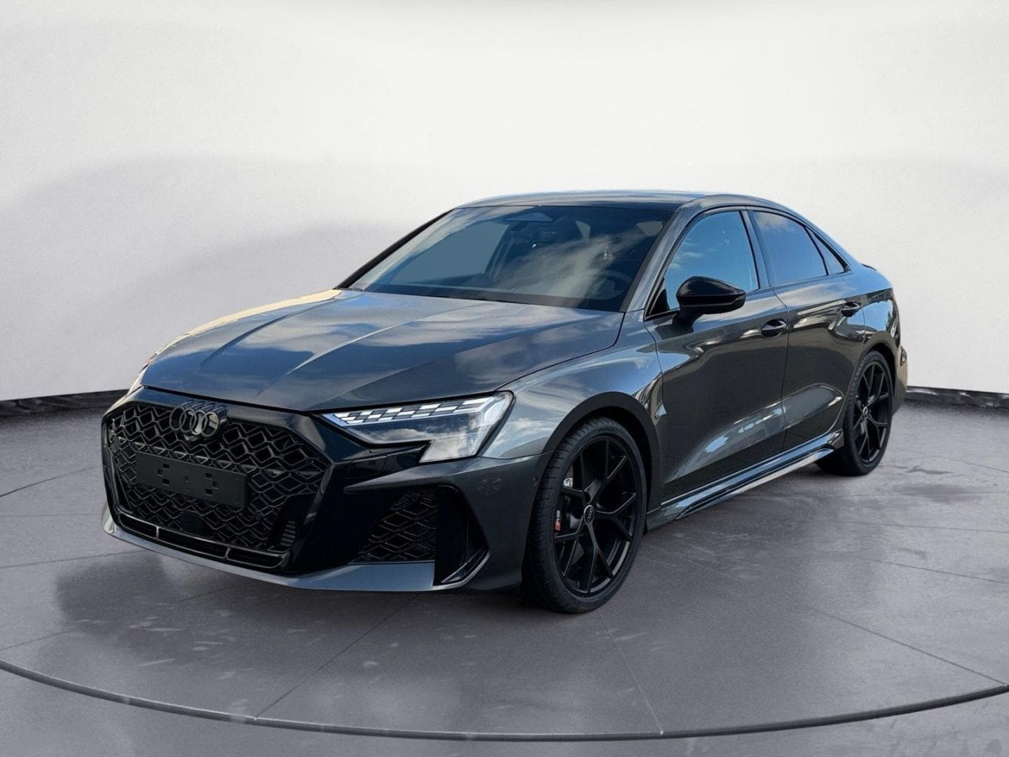 Bild über Audi RS 3 Limousine TFSI quattro 294 kW S tronic - für weitere Informationen kontaktieren Sie den Audi Partner