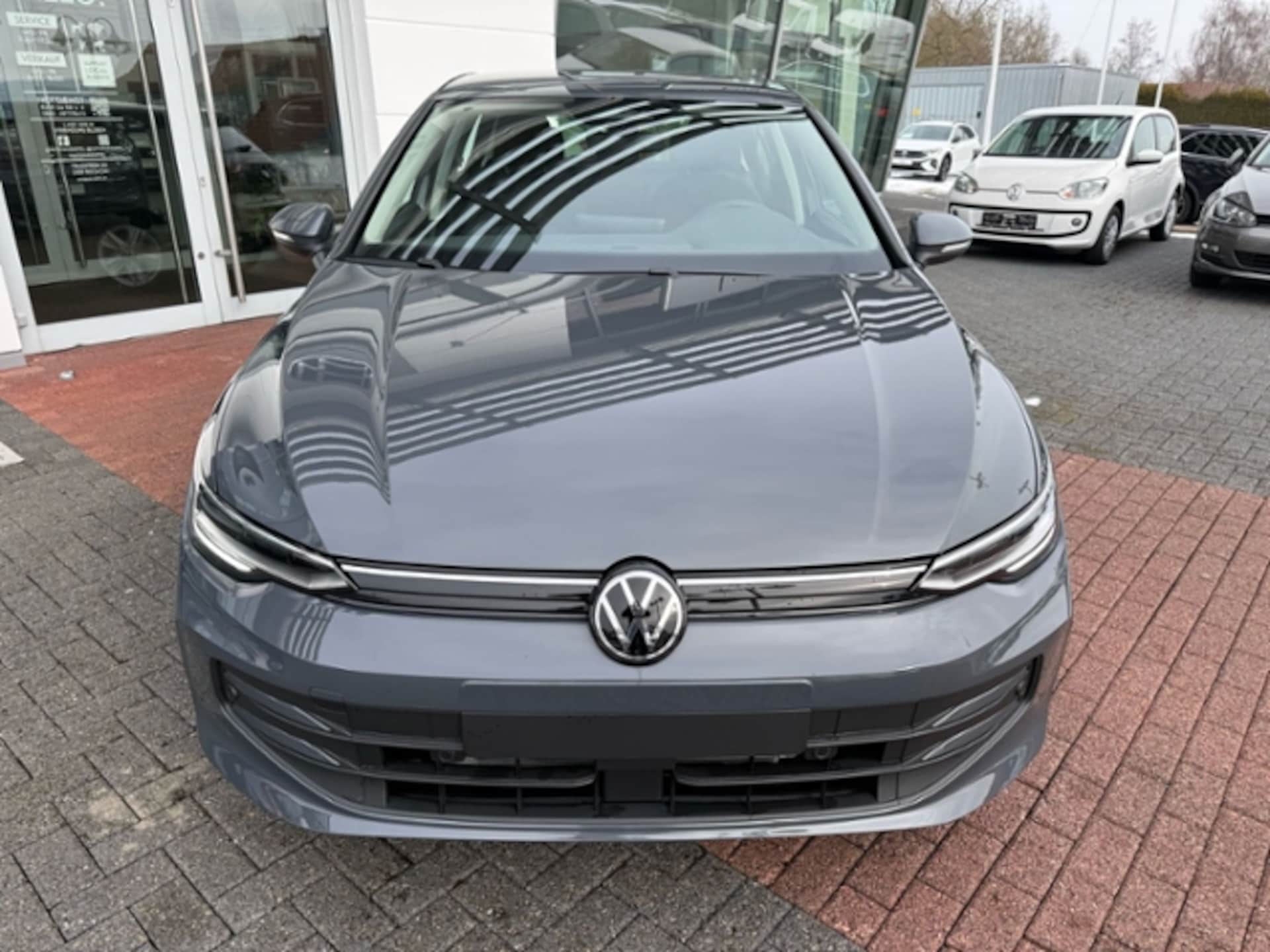 Volkswagen Golf Life