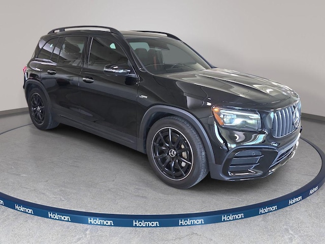 2025 Mercedes-Benz