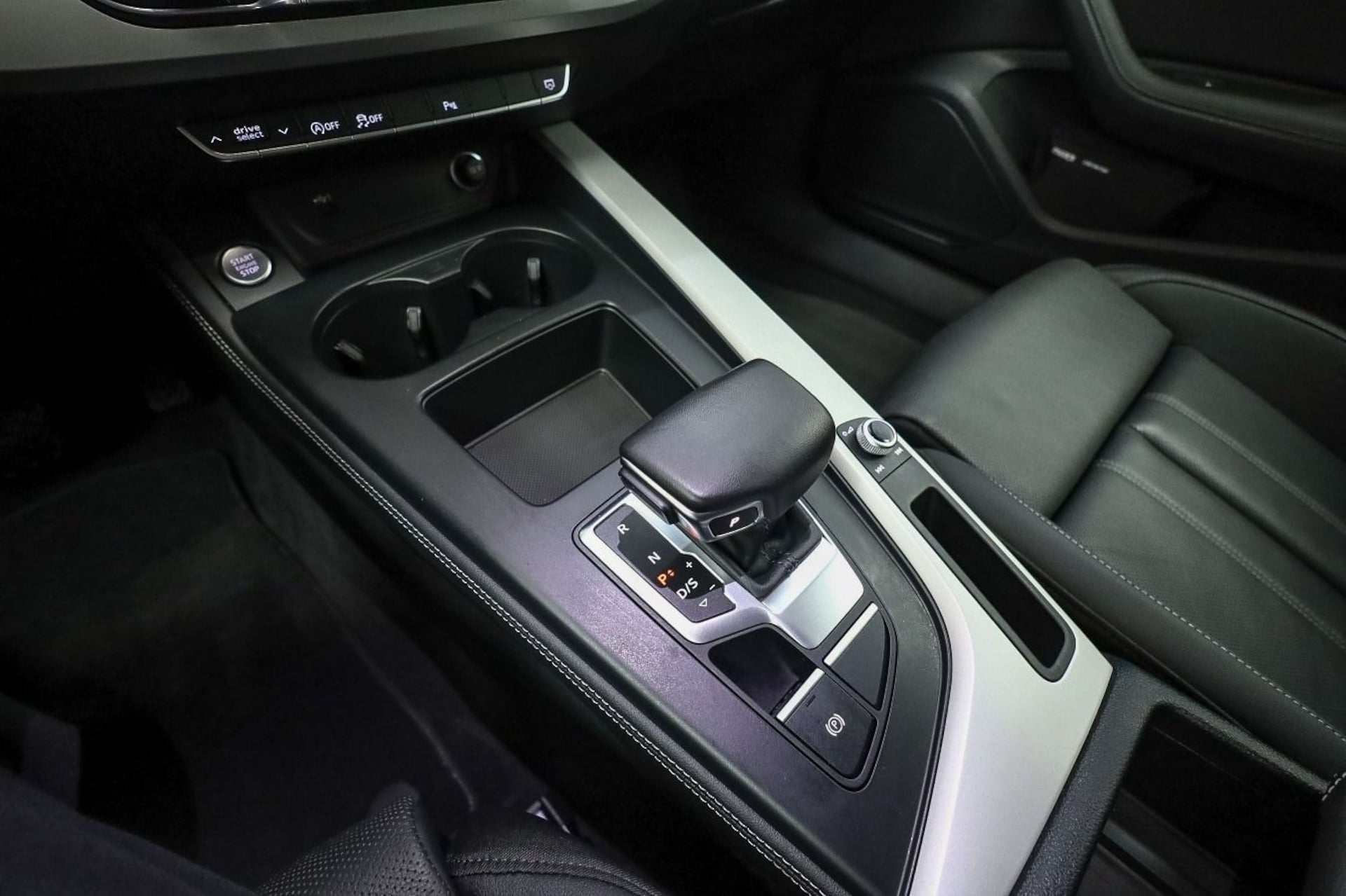 Audi A4 Avant S line