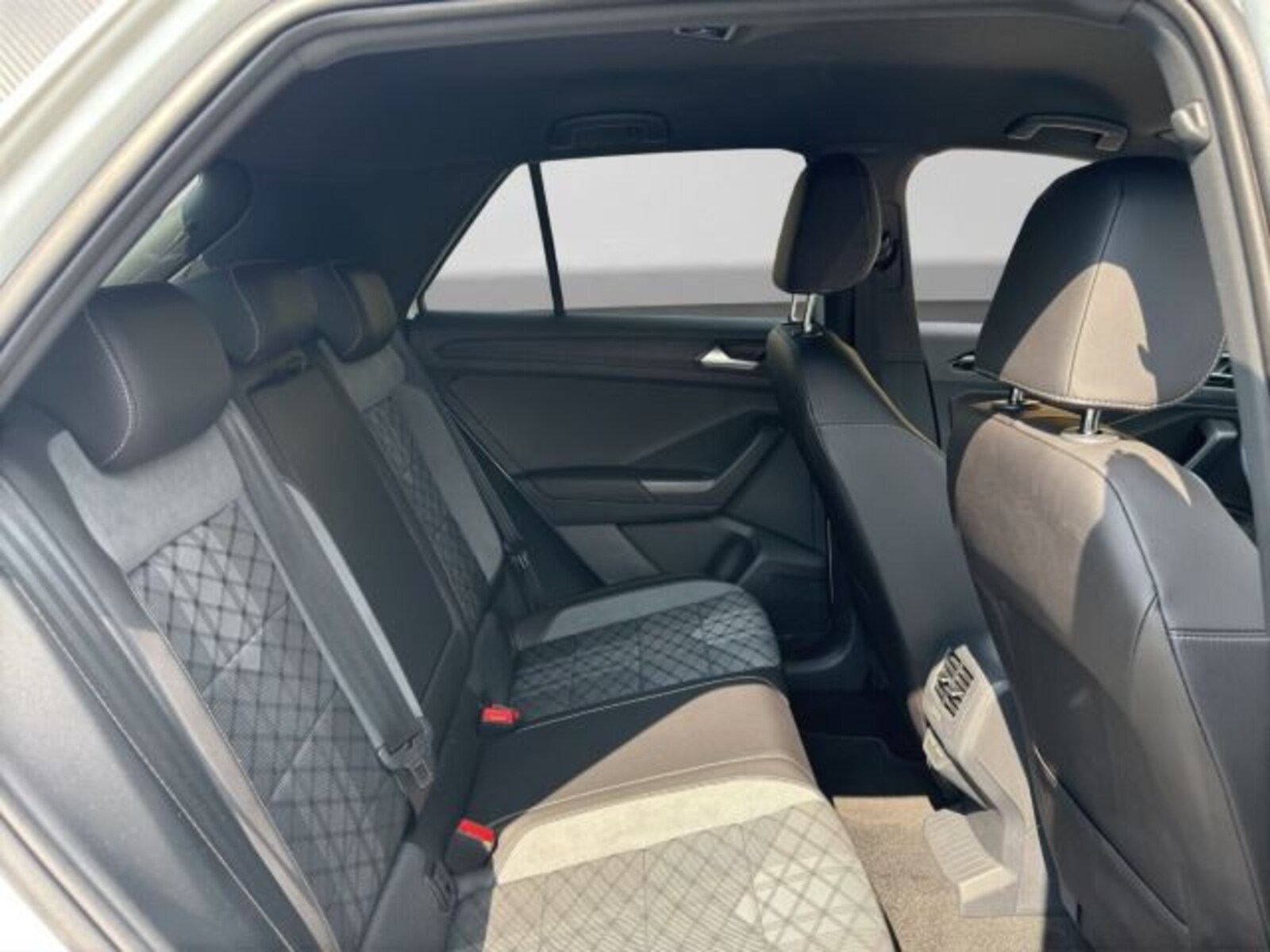 Volkswagen T-Roc – Bild 6