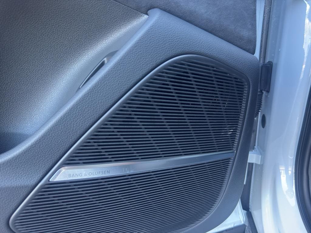 2026 Audi SQ7 Premium Plus - Photo 10