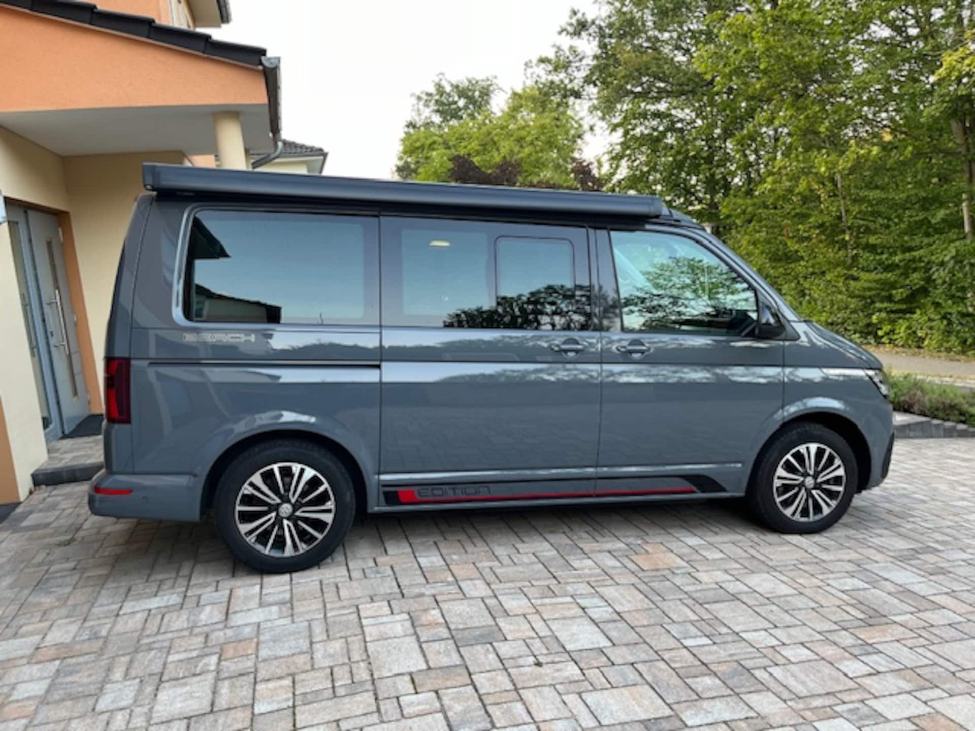 Volkswagen T6.1 California Beach