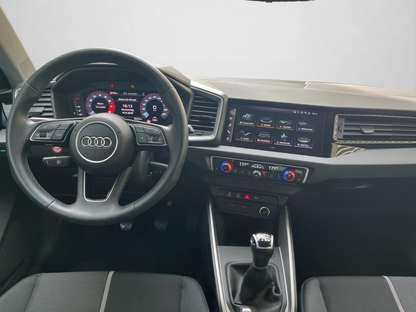 Bild über Audi A1 Sportback 30 TFSI Schaltgetriebe - für weitere Informationen kontaktieren Sie den Audi Partner