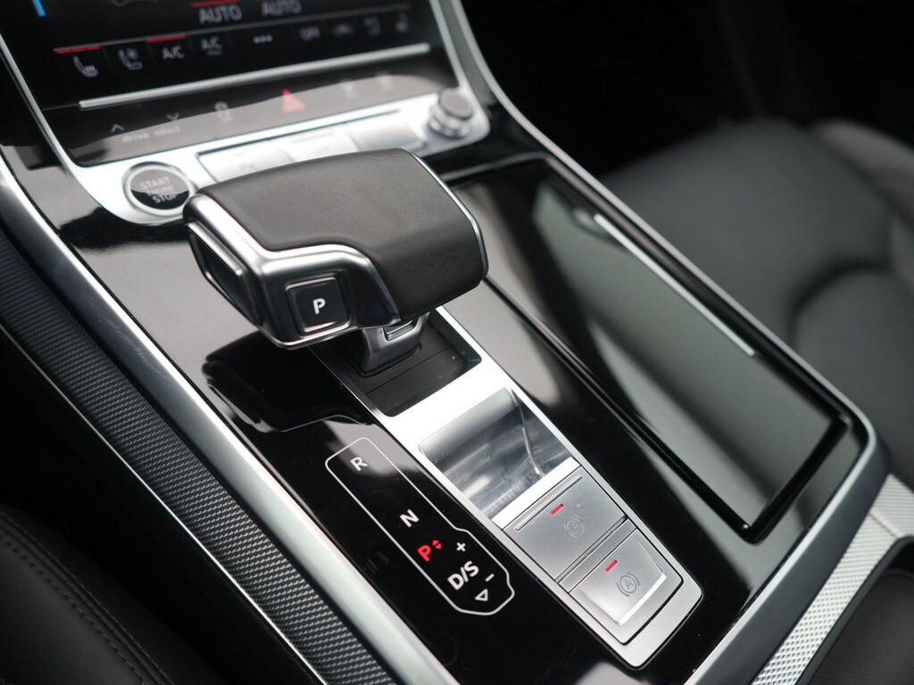 Image about Audi Q8 TFSI e 55 TFSI e quattro tiptronic