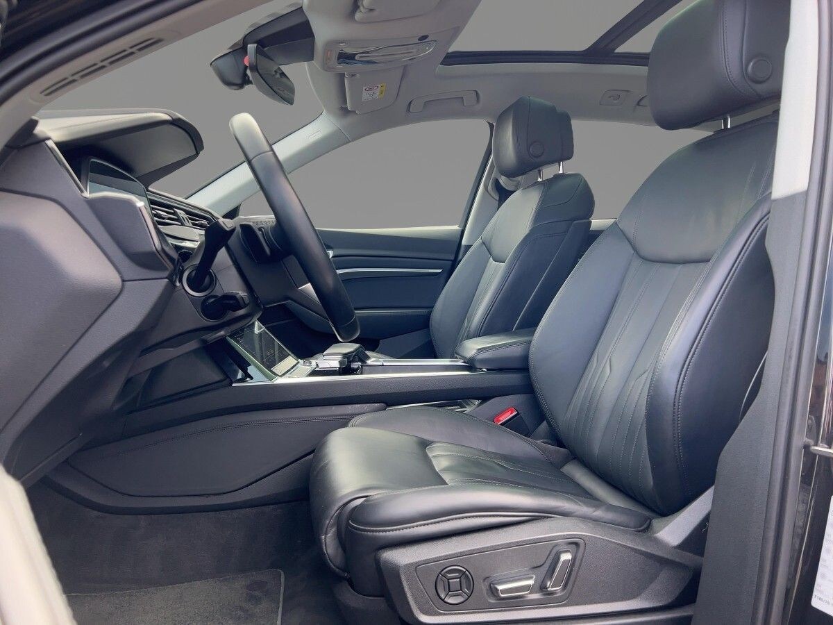 Image about Audi e-tron 55 quattro