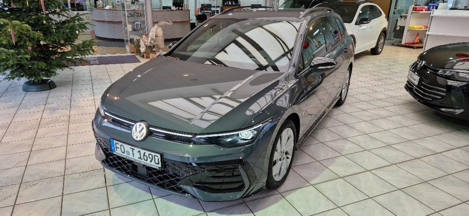 Volkswagen Golf Variant R-Line
