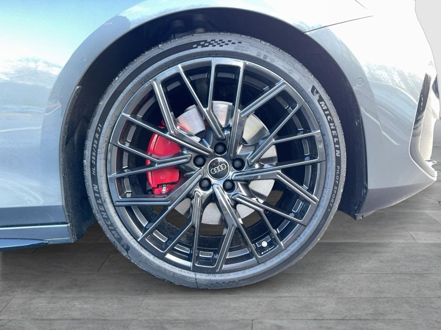 Bild über Audi A6 Avant edition one TDI quattro 220 kW S tronic - für weitere Informationen kontaktieren Sie den Audi Partner