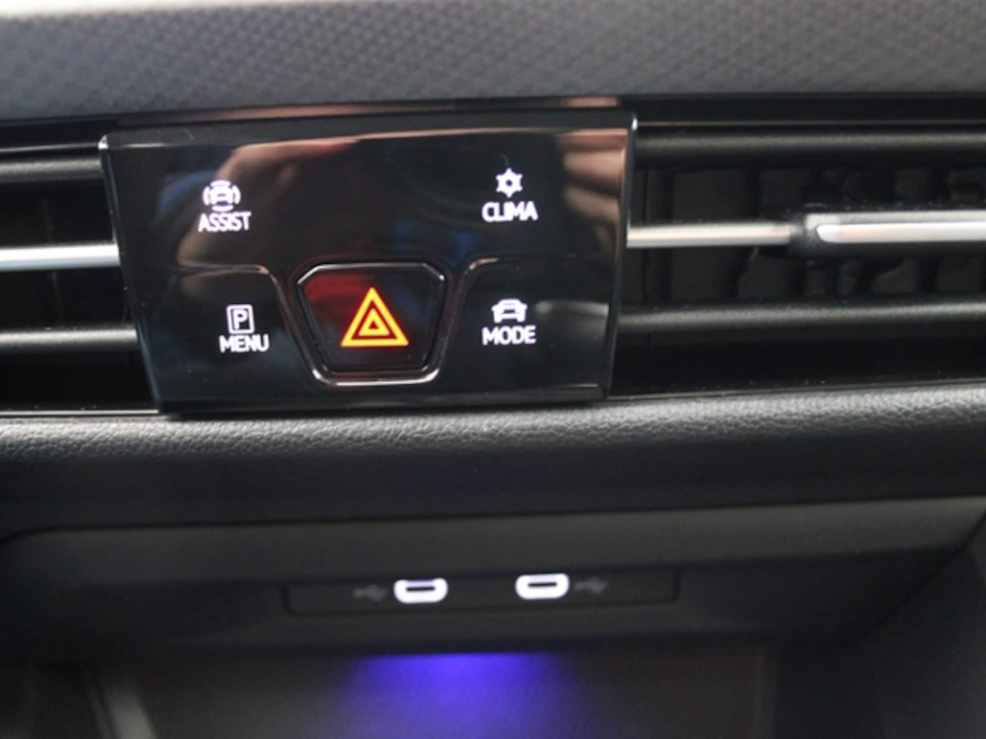 Volkswagen Golf Active
