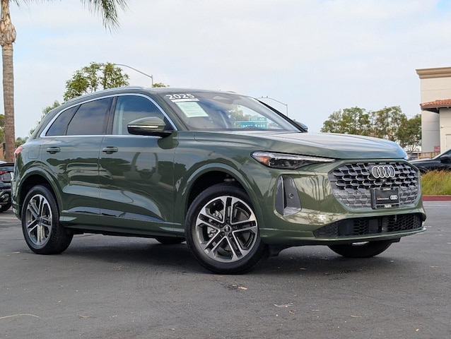 Photo of 2025 Audi Q5