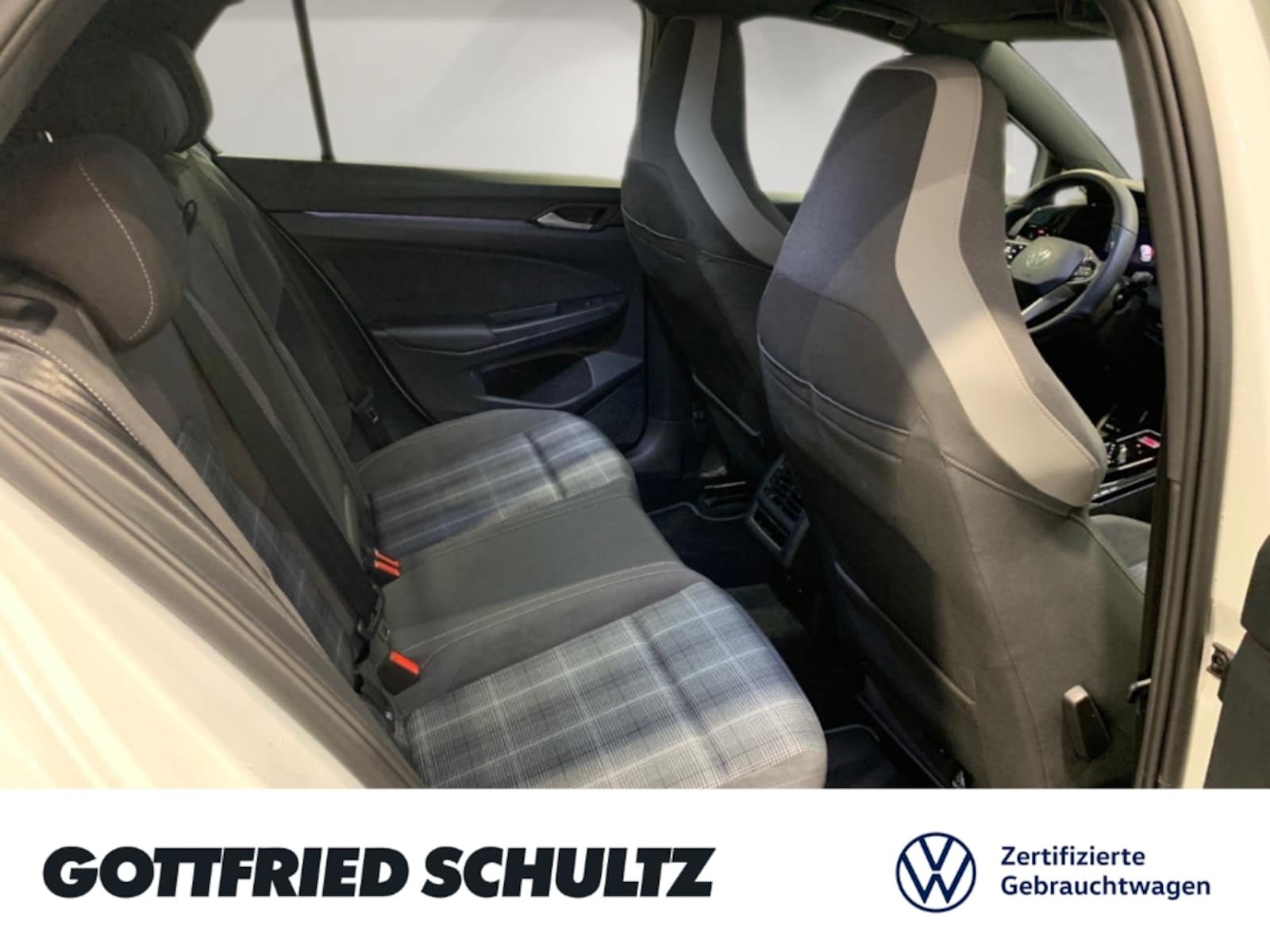 Volkswagen Golf – Bild 8