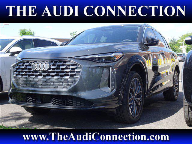 2025 Audi Q5 40 Premium Plus's photo