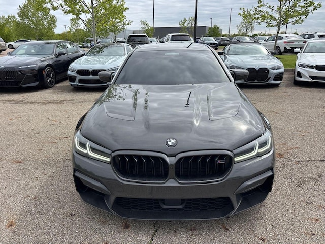2023 BMW M5