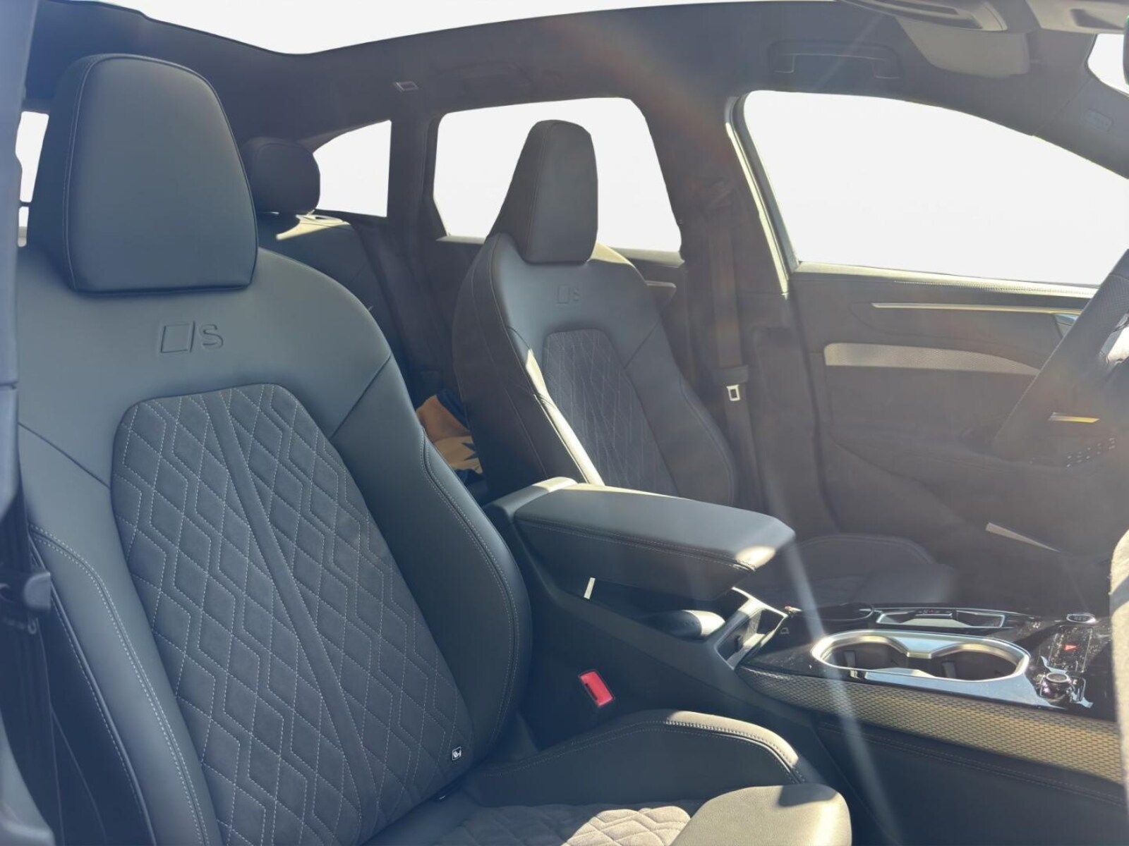 Audi A6 Avant – Bild 4