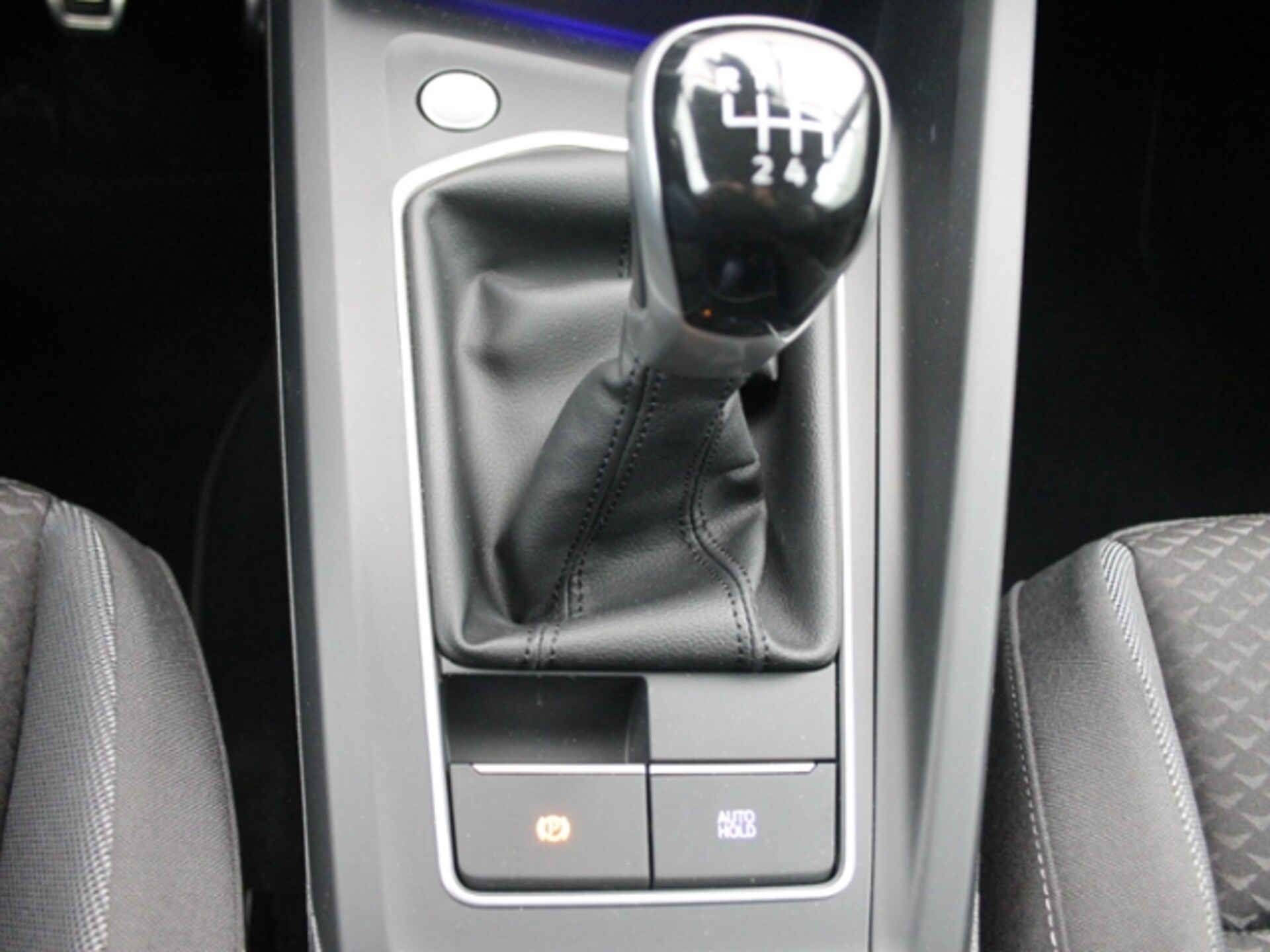 Volkswagen Golf Active