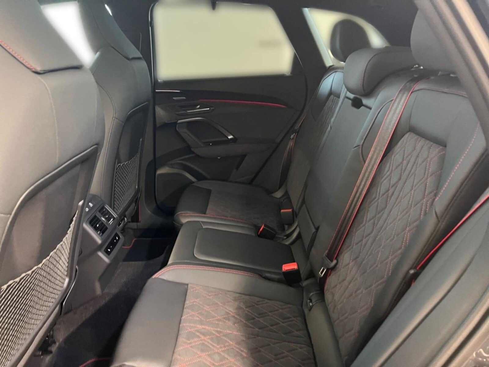 Audi SQ5 – Bild 10
