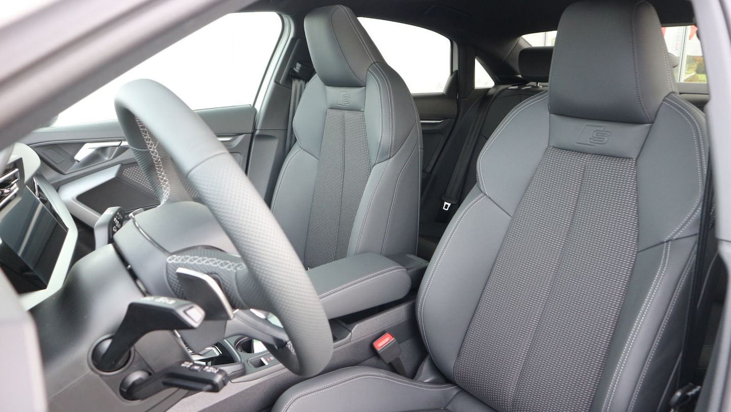 Bild über Audi A3 Limousine TFSI 110 kW S tronic - für weitere Informationen kontaktieren Sie den Audi Partner