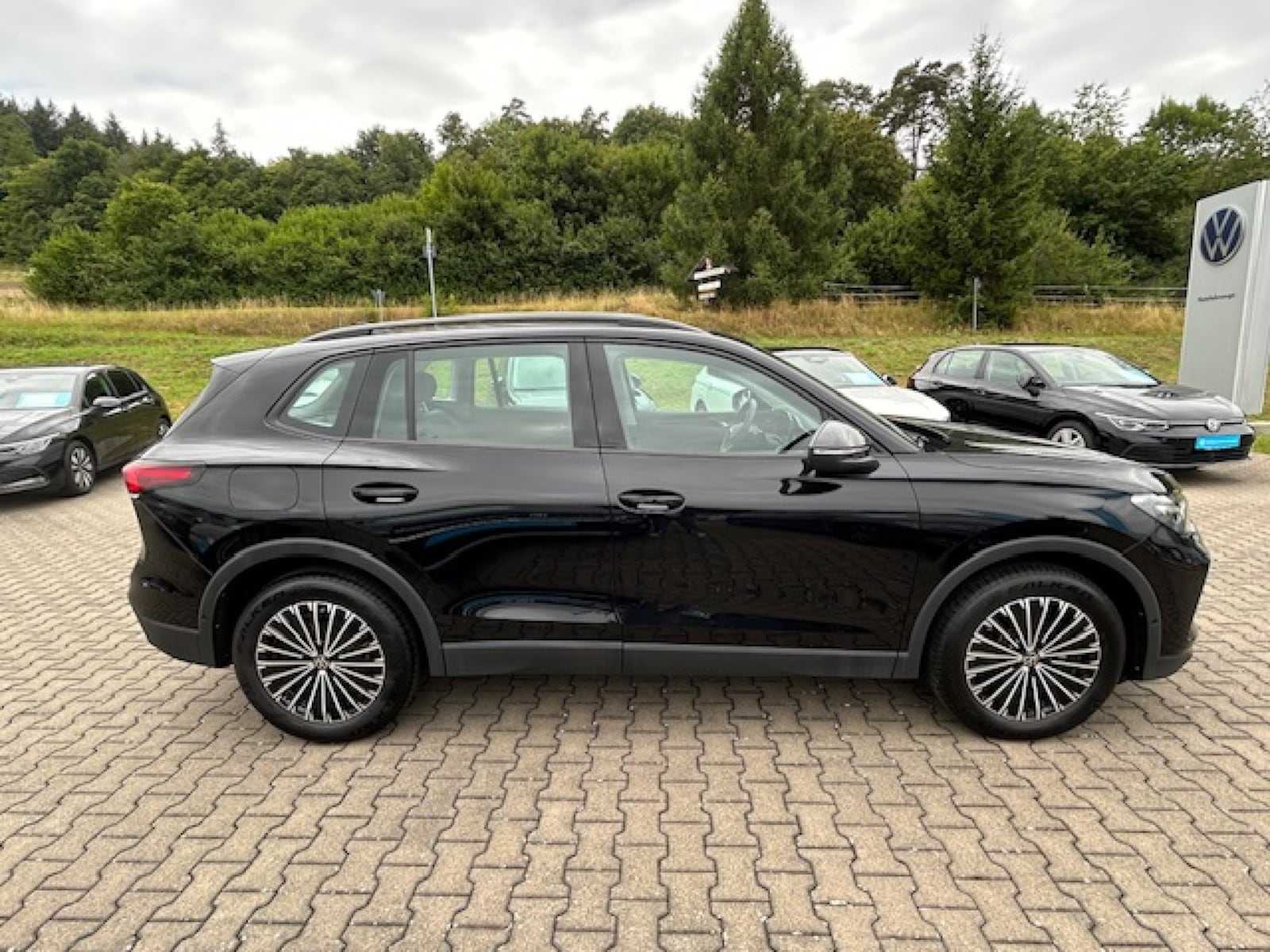 Volkswagen Tiguan – Bild 6