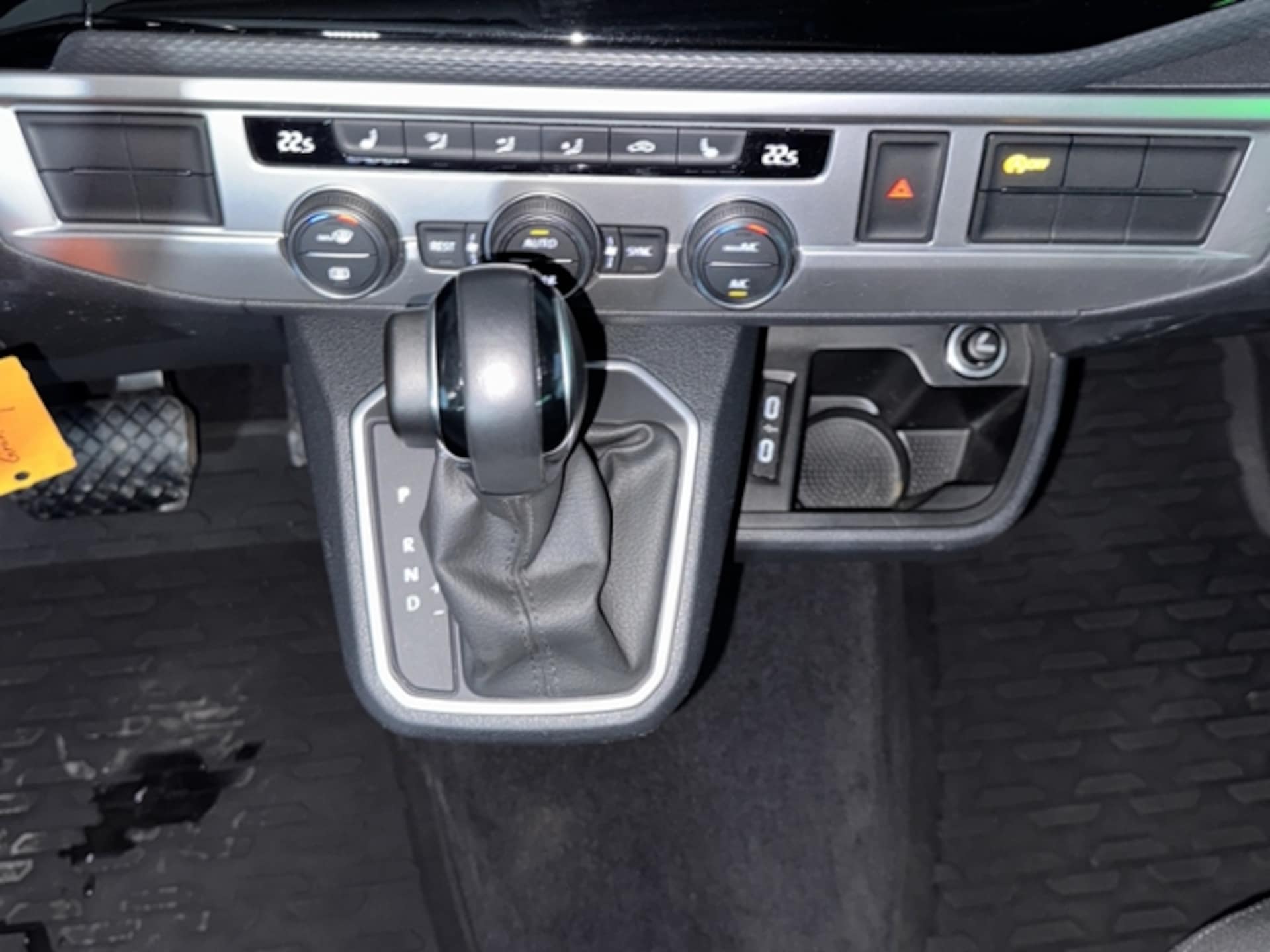 Volkswagen T6.1 California Beach