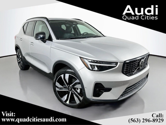 2025 Volvo XC40