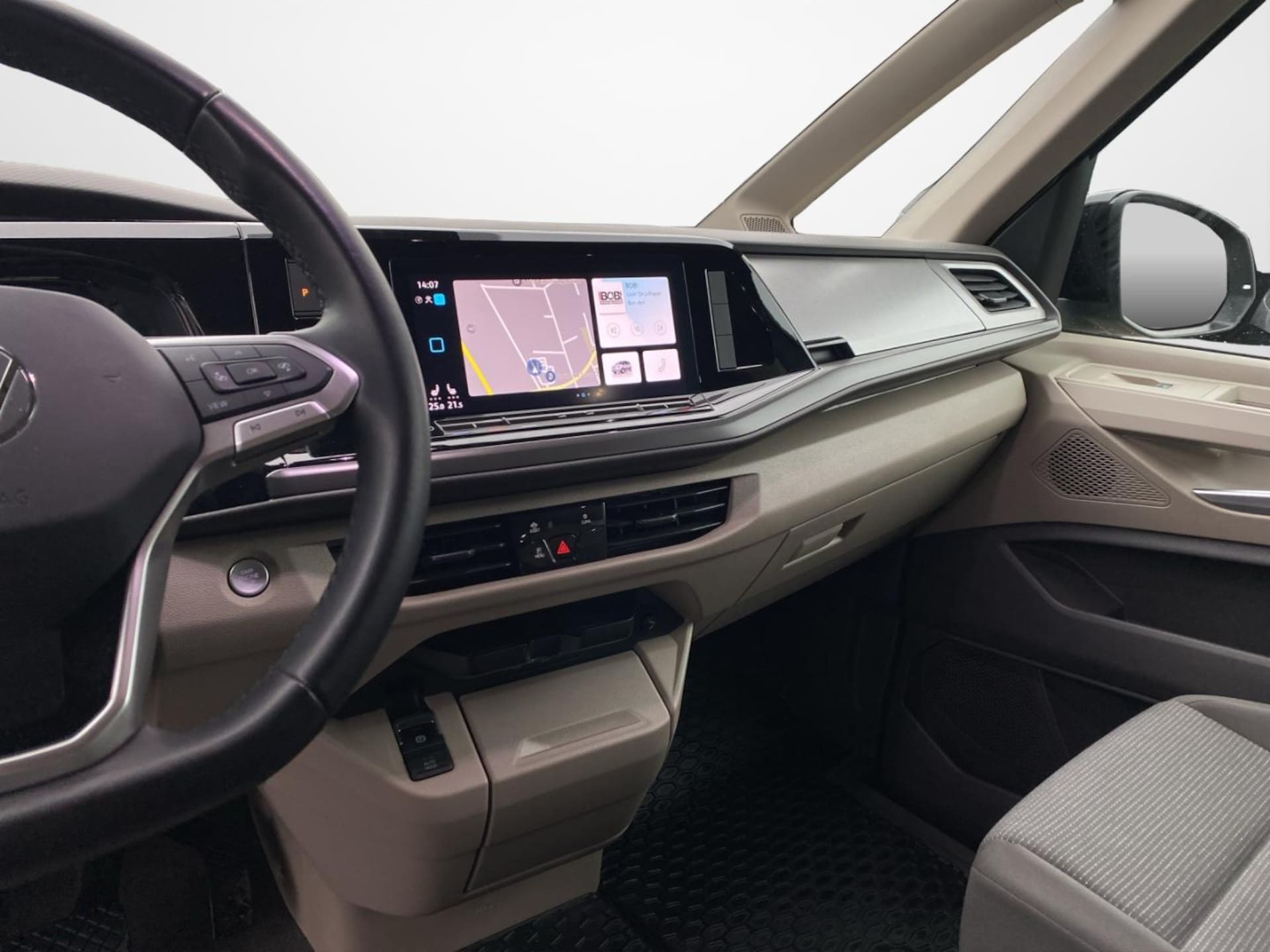 Volkswagen Multivan Langversion Basis-Modell