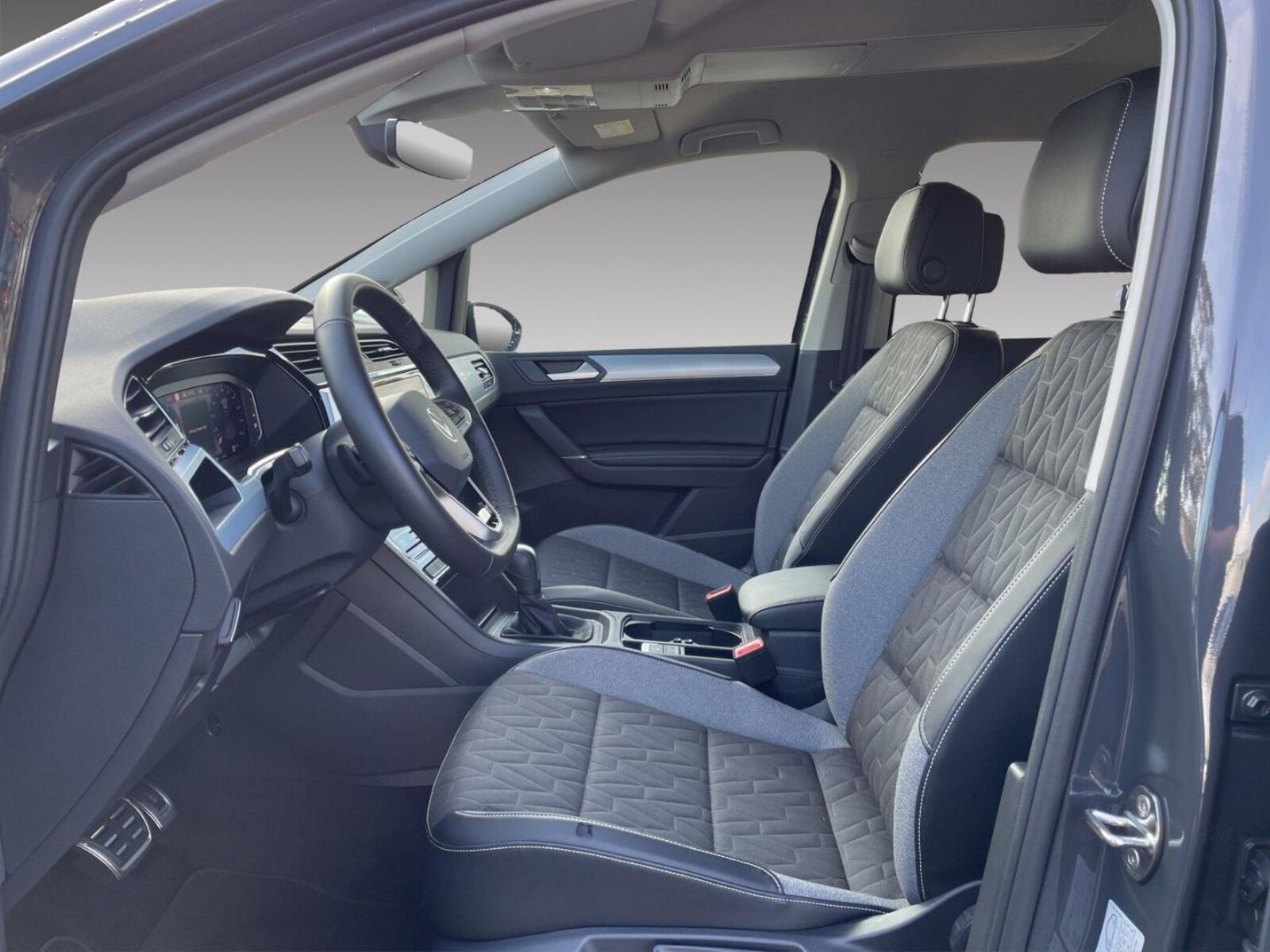 Volkswagen Touran – Bild 12