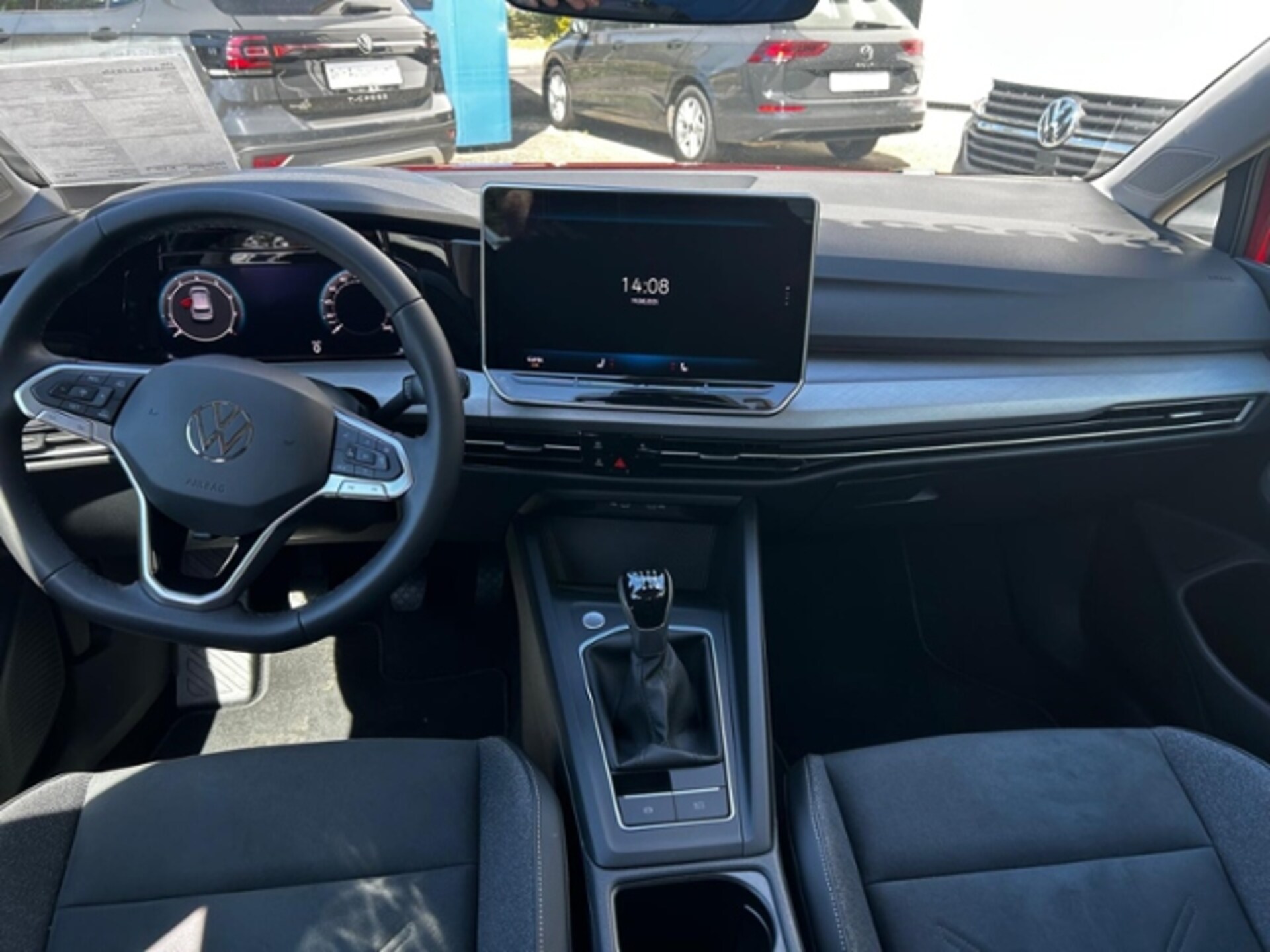Volkswagen Golf Life