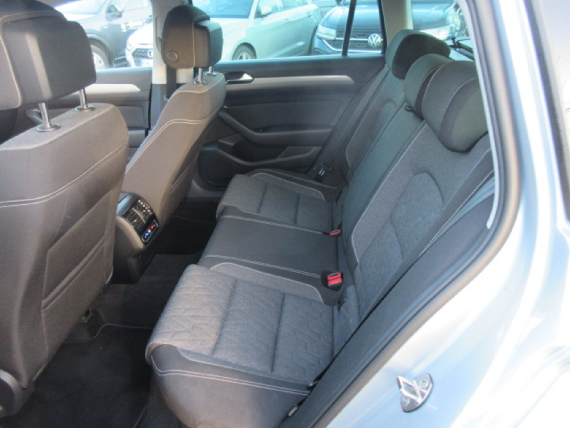 Volkswagen Passat Variant Business