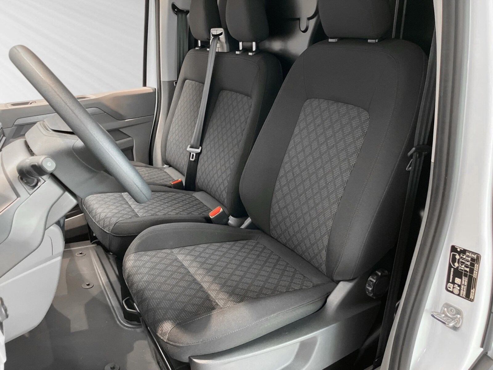 Volkswagen Transporter Kasten langer Radstand – Bild 10