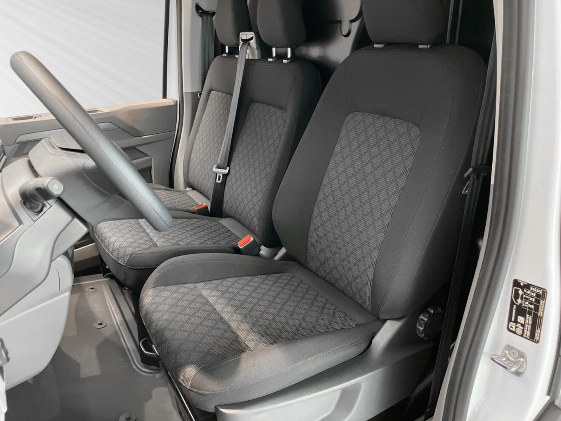 Volkswagen Transporter Kasten langer Radstand